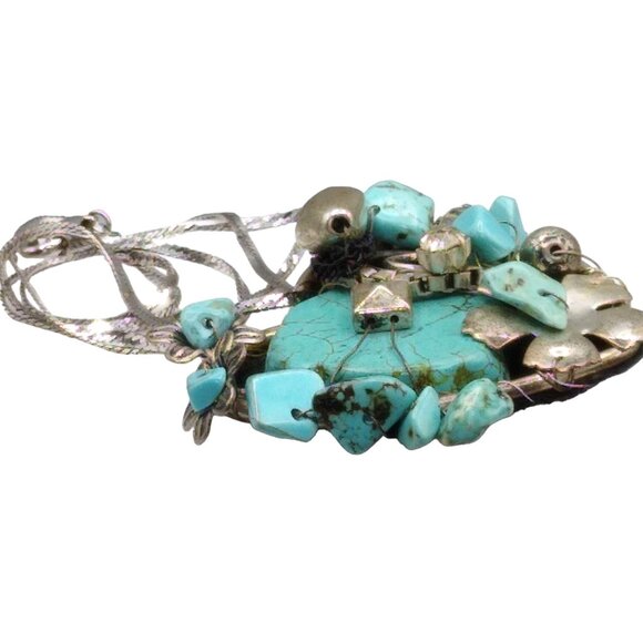 Unique Dyed Howlite Pendant Necklace, Silver Tone Assemblage of Turquoise Color - Picture 3 of 4